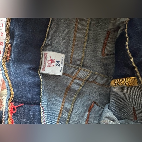 True Religion Women’s Skinny Stretch Jeans Size 24 Dark Wash Low-Rise Denim - Picture 4 of 9